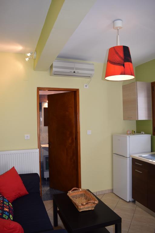 Petros Apartment Pachaina Екстериор снимка